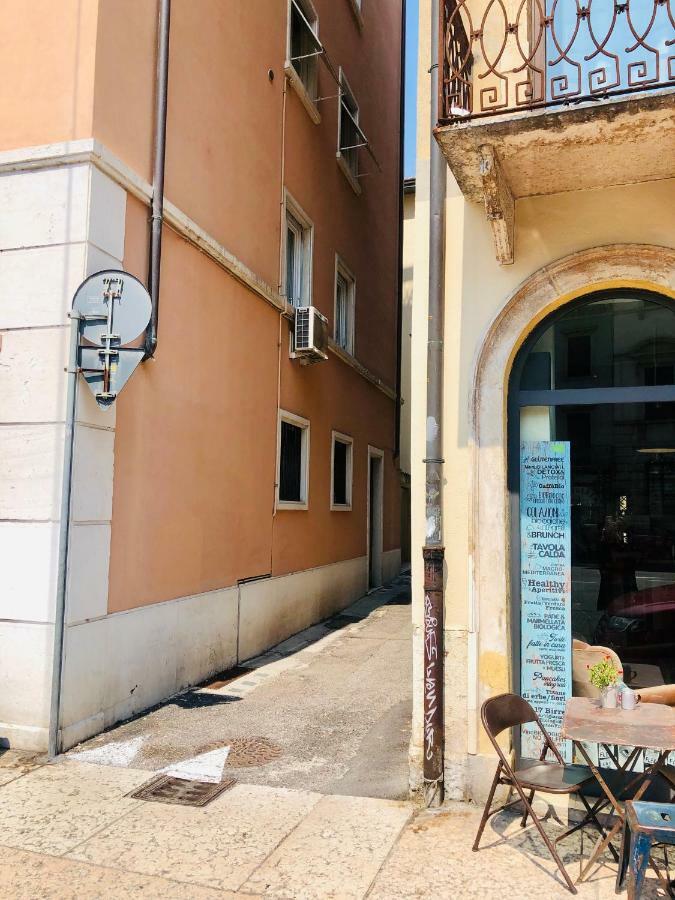 Appartamento Portapalio40 Con Parcheggio Верона Екстер'єр фото